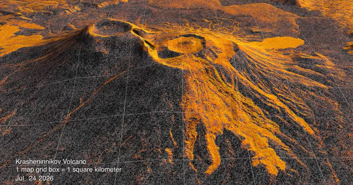 Imagens da Nasa mostram erupção de vulcão após terremoto em Kamchatka