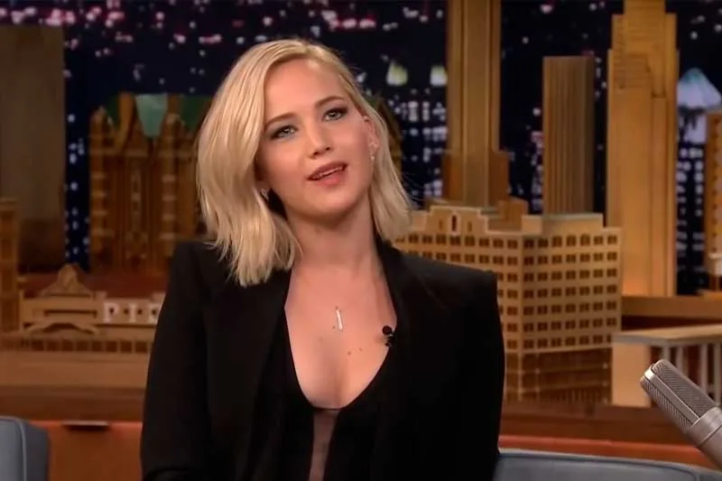 Jennifer Lawrence alcança 3 milhões de seguidores após abrir perfil no Instagram