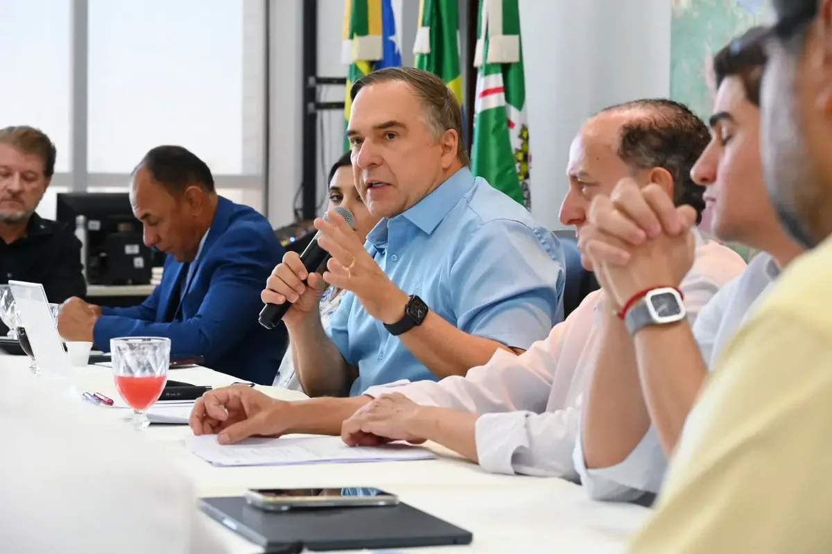 Prefeito de Goiânia apresenta fundo imobiliário a vereadores