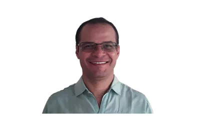 Democracia brasileira precisa consolidar direitos e avançar, afirma professor