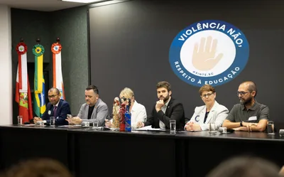 Santa Catarina registrou quase 7 mil casos de violência contra professores em 2025