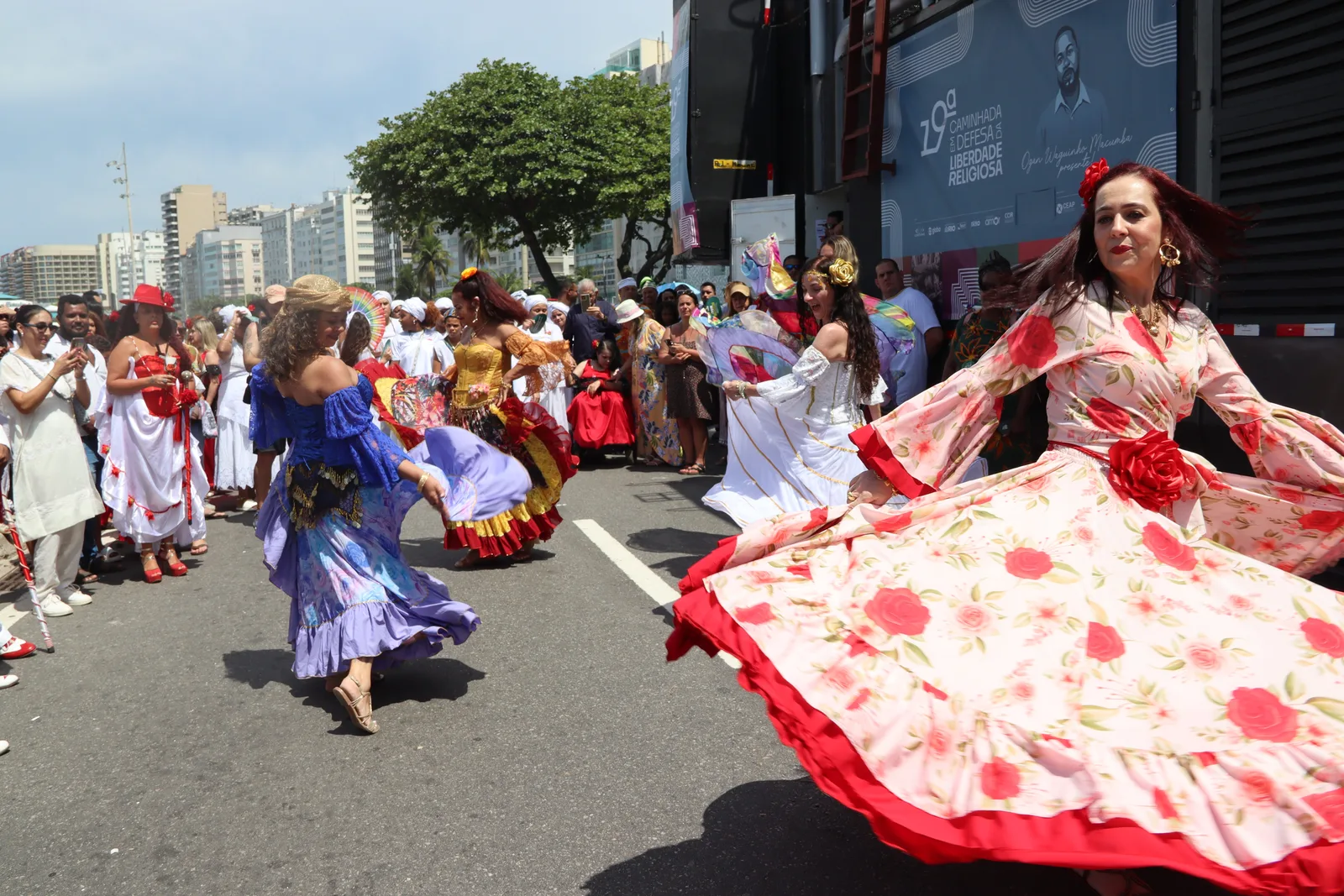 Copacabana recebe encontro pela liberdade religiosa com 26 grupos culturais