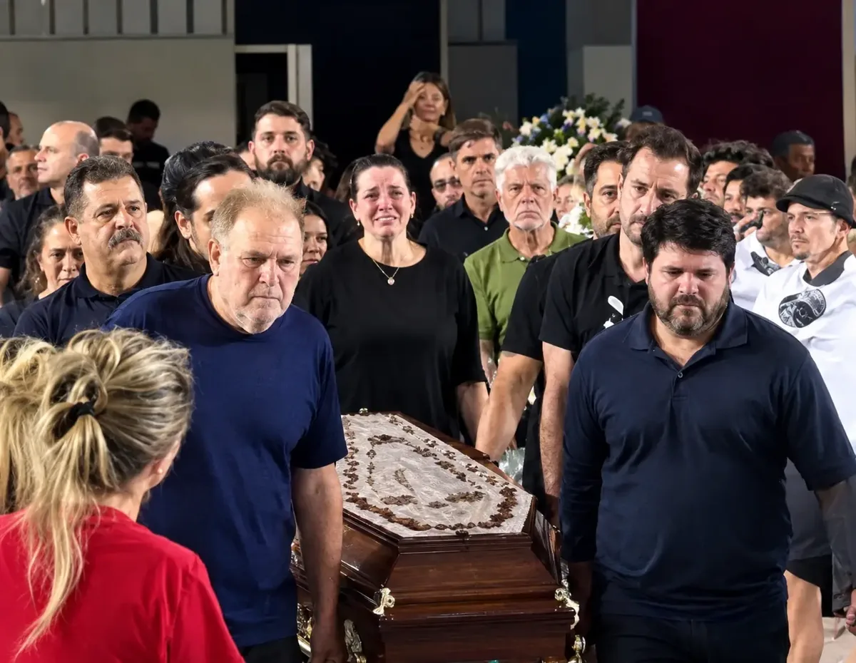 Despedida de Amilton Filho reúne moradores e autoridades em Anápolis