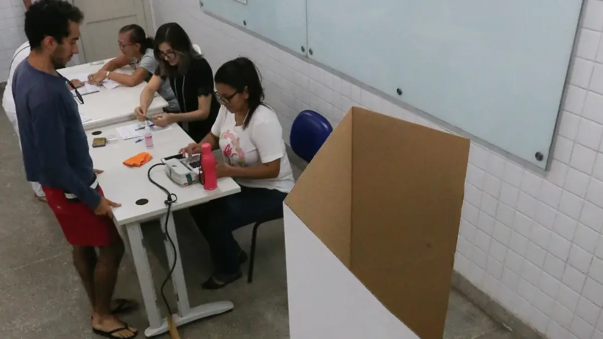 Mesários terão direito a folgas e outros benefícios nas eleições