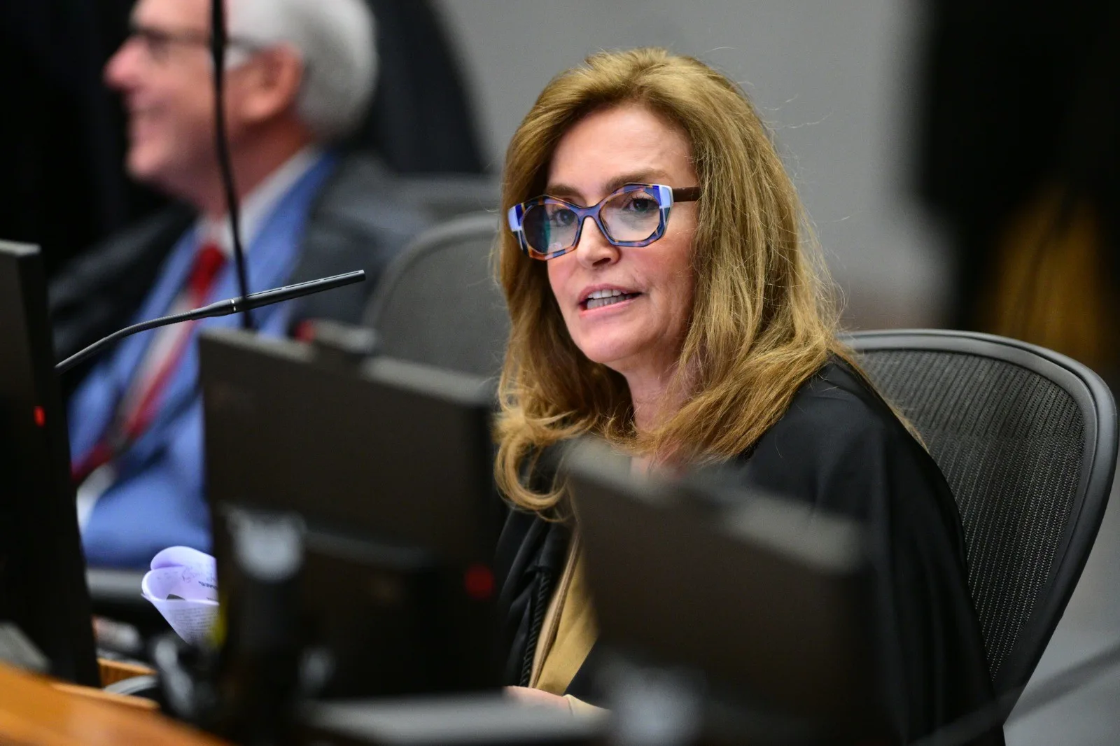 Pedido de vista suspende julgamento de conselheiros do TCE-RJ no STJ