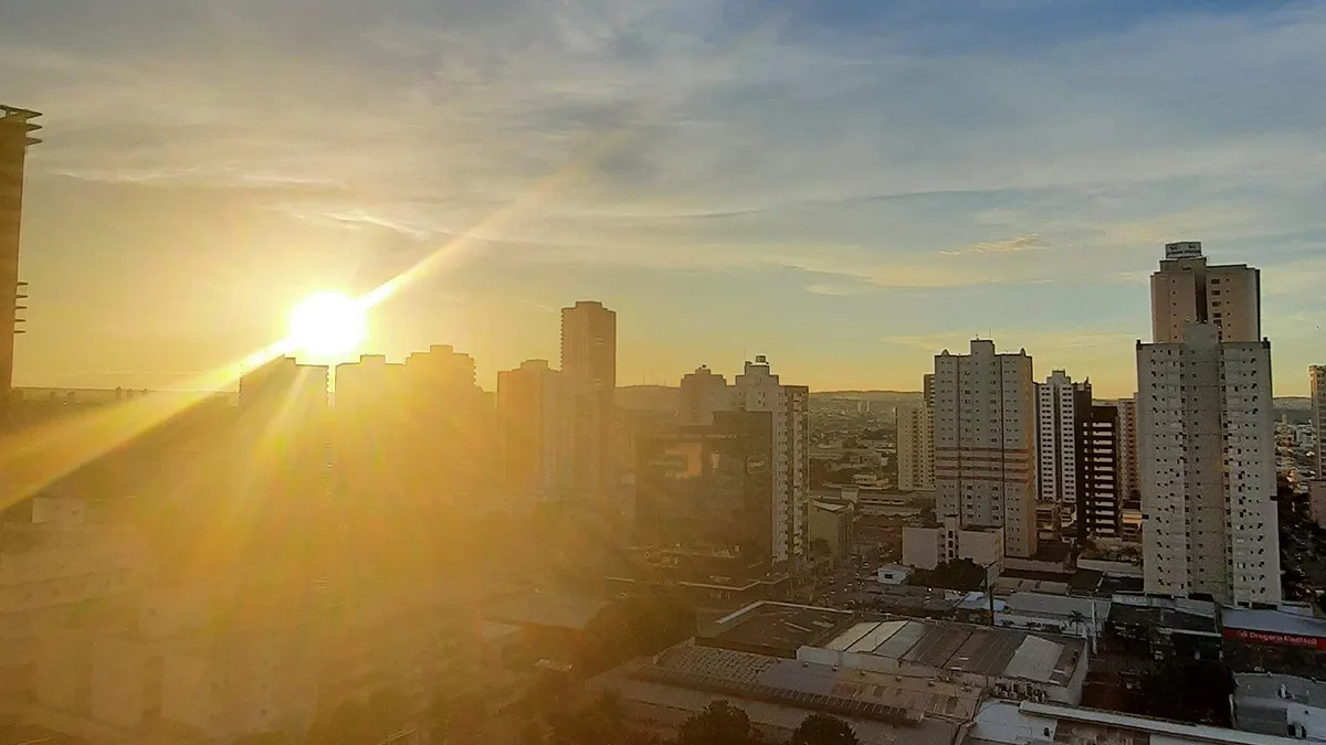 Inmet alerta para calor acima de 41 °C no sul de Goiás