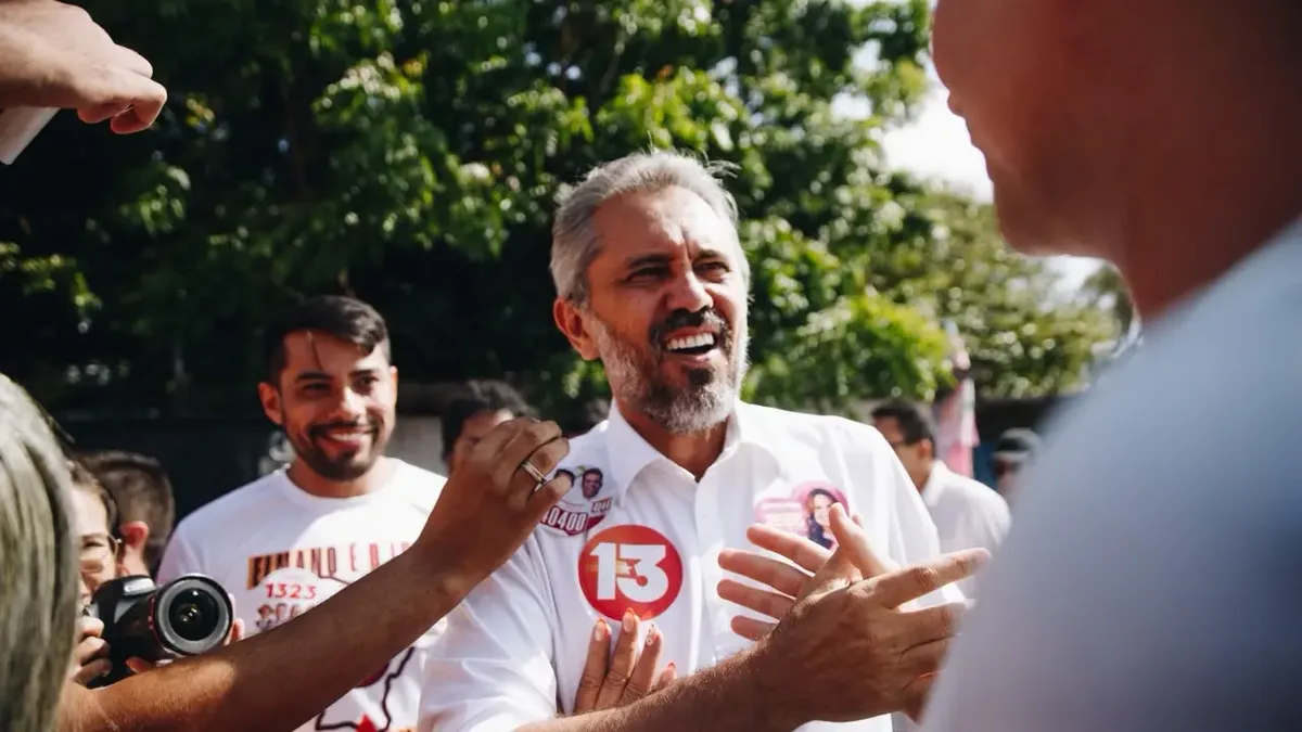 Elmano apresenta propostas para transporte e atendimento à deficiência no Ceará