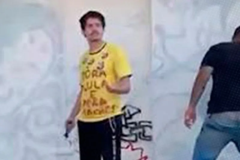 Candidato é preso após depredar pinturas no campus da UnB