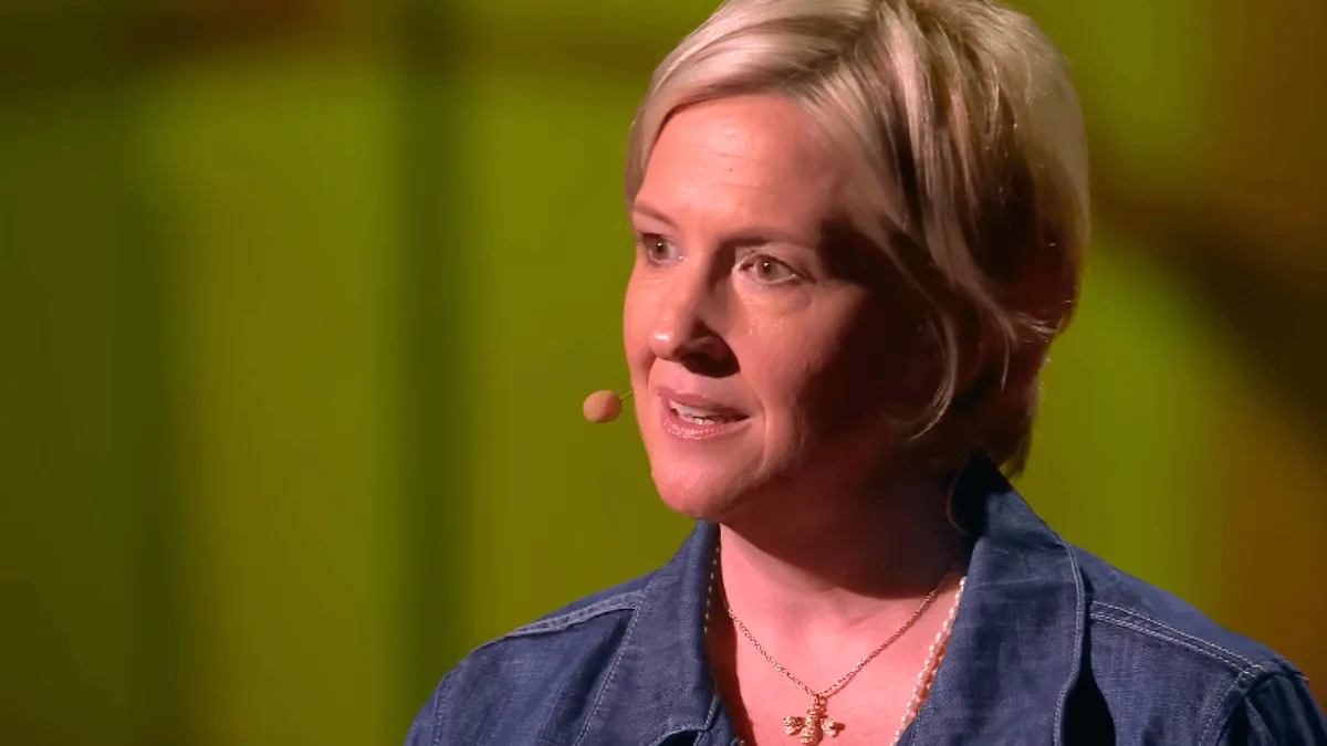 Brené Brown explica por que conselhos perdem força sem prática