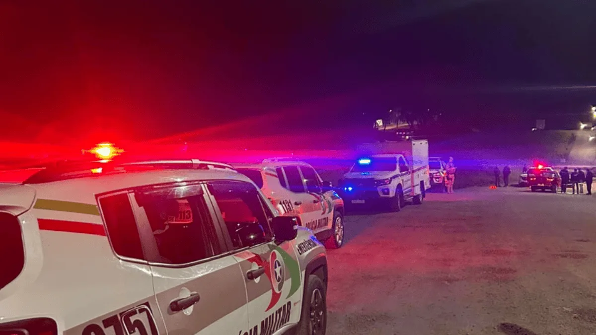 Mulher morre após agressão dentro de carro em Maravilha; companheiro é preso