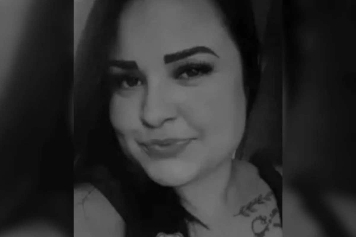 Pilar de concreto cai sobre mulher que descansava em rede em Bela Vista
