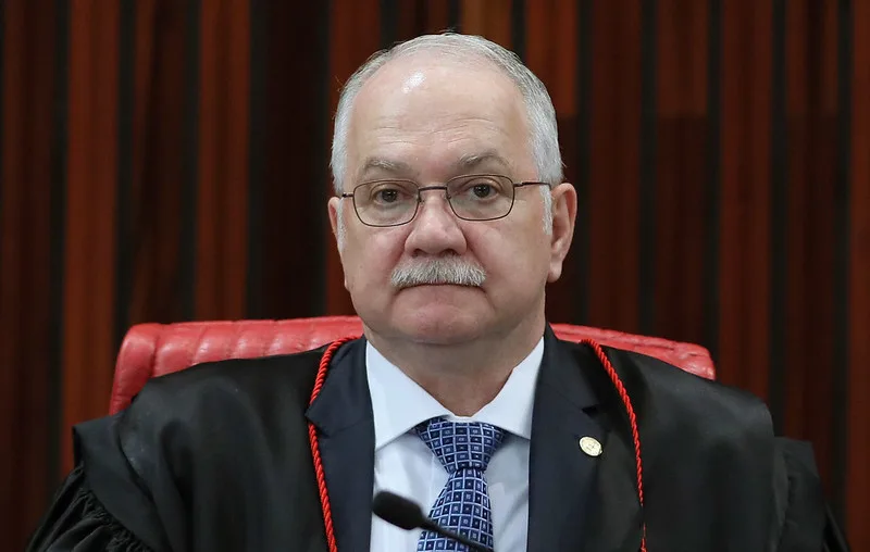 Fachin cobra da PF dados sobre celular de Daniel Vorcaro em 24 horas