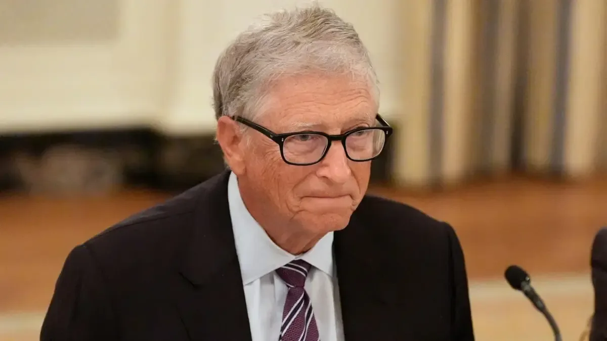 Gates defende acesso amplo à IA e alerta para risco de desigualdade