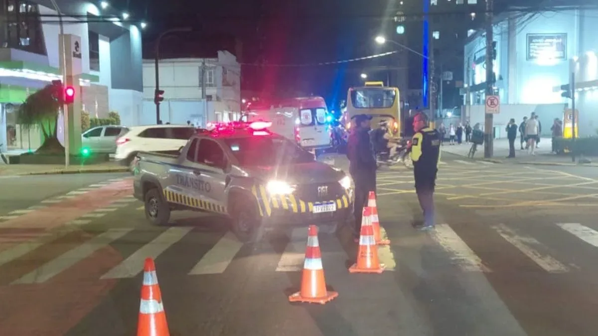 Ciclista morre após ser atingido por ônibus em Joinville