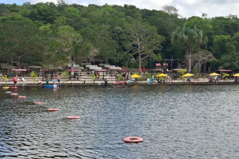 Natal cai numa sexta-feira e encerra lista de feriados de 2026