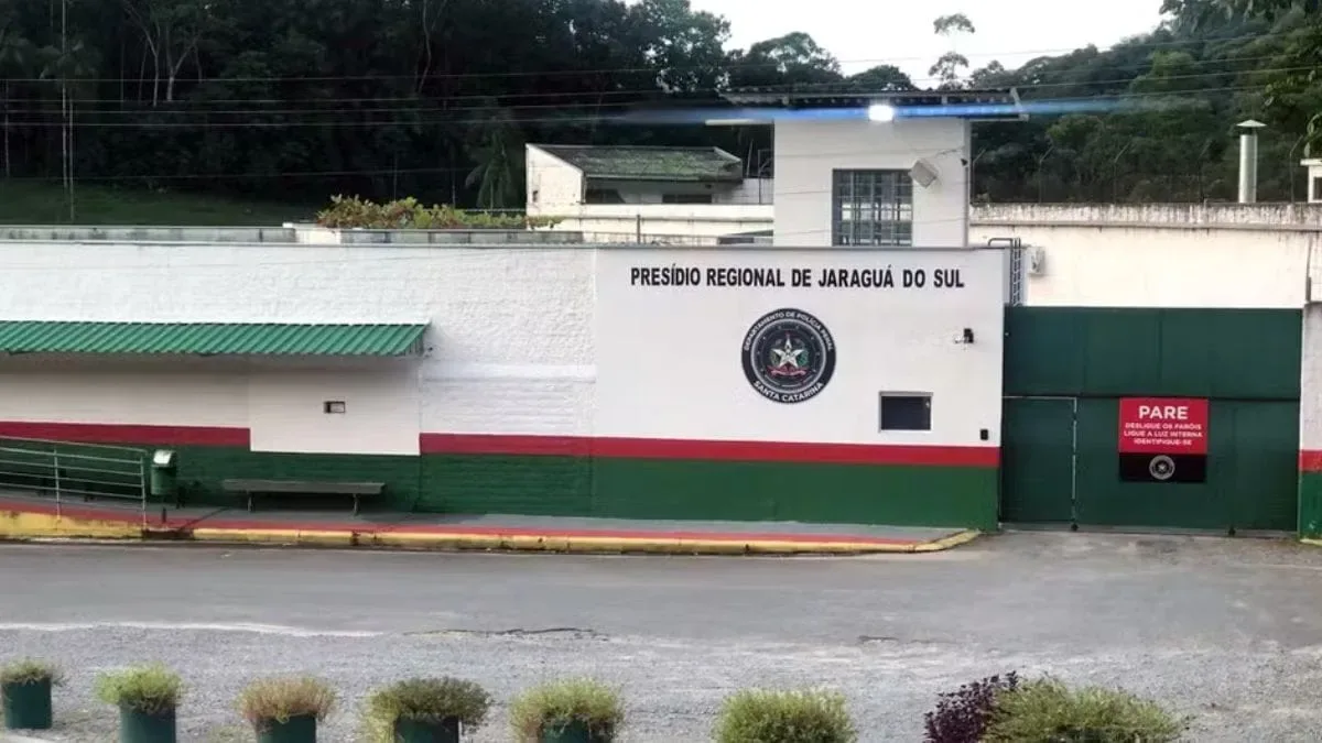 Casal é condenado por crimes sexuais contra alunos de associação em Jaraguá do Sul