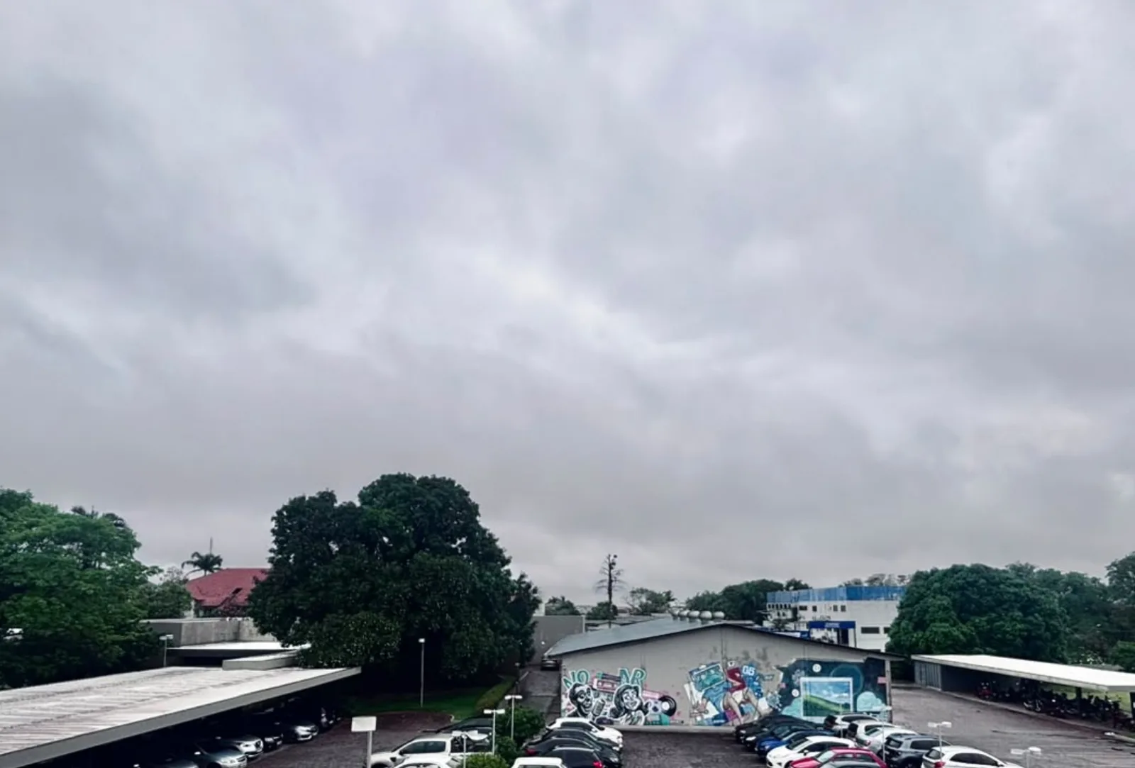 Chuva e temporais fazem temperaturas cair em Mato Grosso do Sul