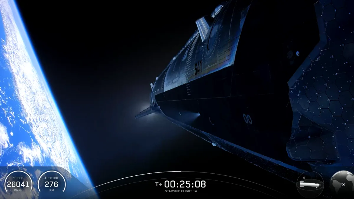 Starship completa primeira entrada em órbita durante missão de testes