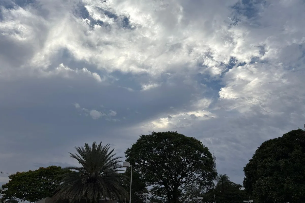 Mato Grosso do Sul terá calor, chuva localizada e alertas de baixa umidade