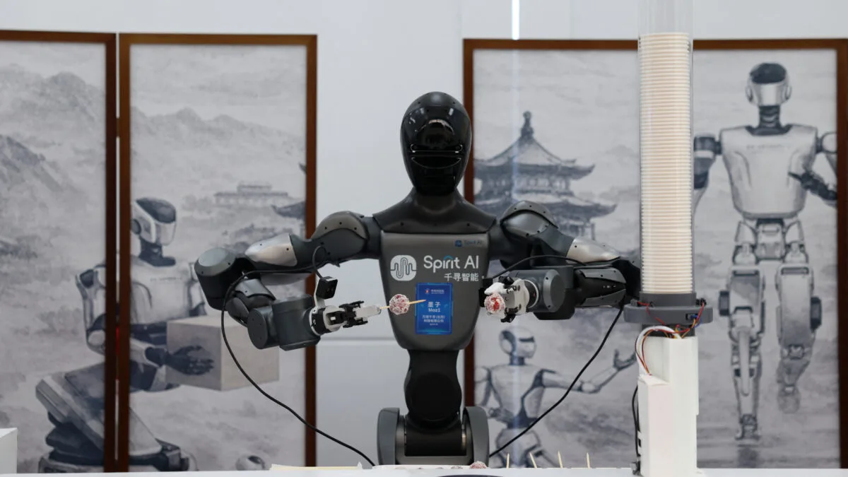 Spirit AI prevê avanço em robôs humanoides até meados de 2027