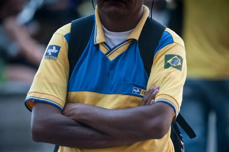 Greve dos Correios começa em todo o país por tempo indeterminado